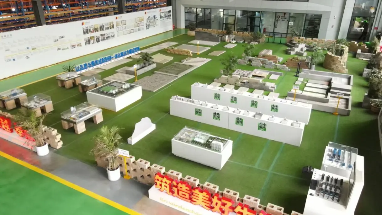 「デュアルカーボン」がグリーン変革をリード | Quangong Machinery Co., Ltd. ZN900-2 は効率的なレンガ製造のための固形廃棄物資源の利用を強化します